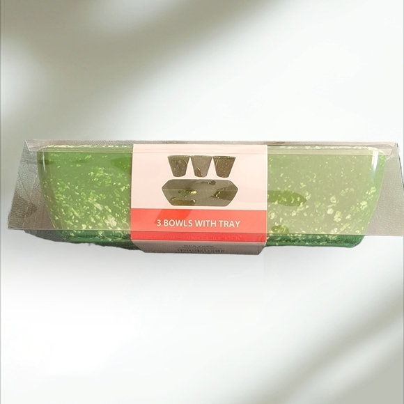 Plastic partyware Set - Picture 4 of 6